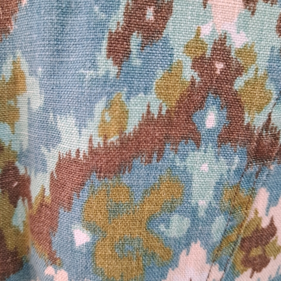 Signature Jacket. Linen Jacket. Great Over Linen Outfit Or With White Jeans.. - Picture 4 of 8